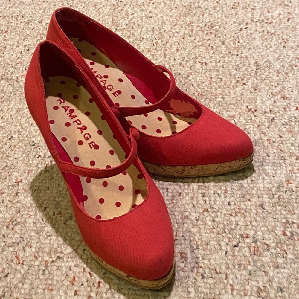 Vintage red Mary Jane rampage pumps